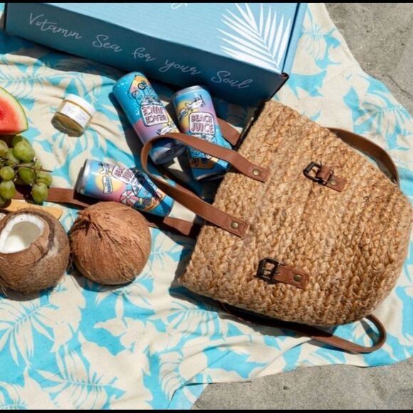 NWT BEACHLY Palms Shorebreak Picnic Cooler Market Tropical Beach Bag - Picture 7 of 12